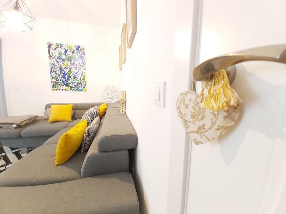 Luminoso Apartamento En El Centro, Con Mucho Arte Sevilla Exterior foto